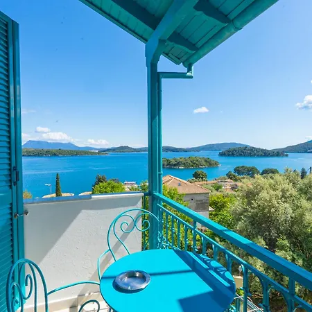 Bella Vista