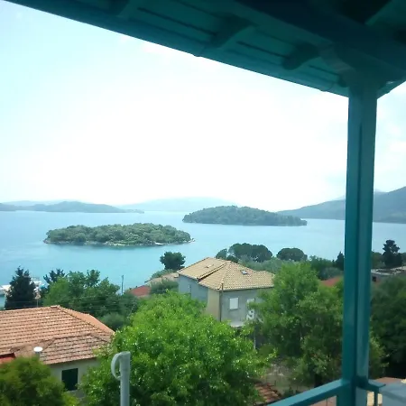 Bella Vista 3* Nydri (Lefkada)
