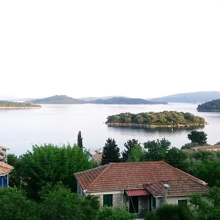 Bella Vista 3* Nydri (Lefkada)